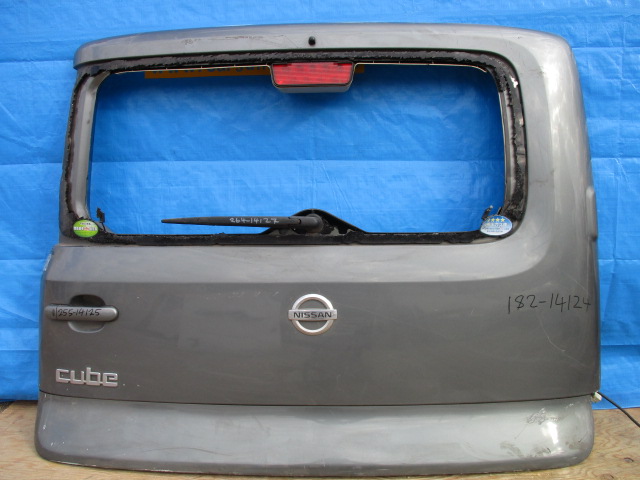 Used Nissan Cube BOOT / TRUNK